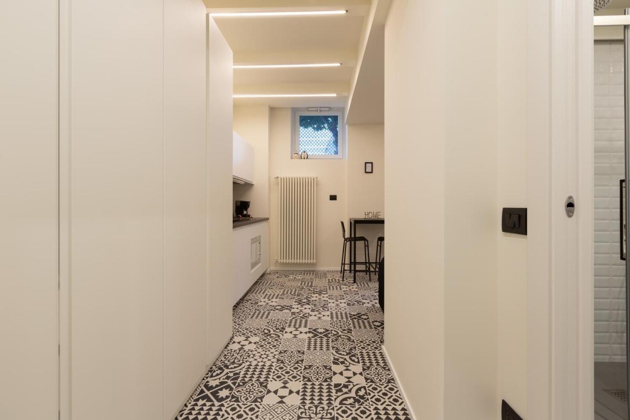 Pay60 -Crescenzago- Luxury Yellow House Milaan Buitenkant foto